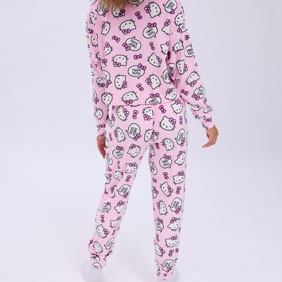 Hello Kitty Printed Velour Jogger Pajama Set - Picture 3 of 3